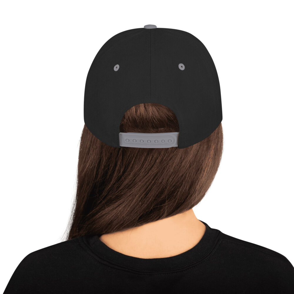 classic-snapback-black-silver-back-65fccf24c9ad4.jpg