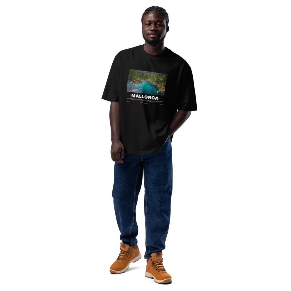 oversized-heavyweight-t-shirt-black-front-67c63d8ca5e1b.jpg
